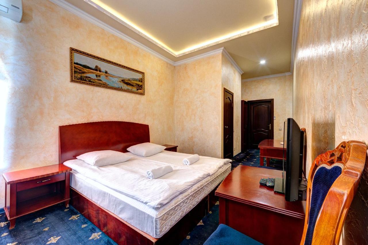 Hotel Kiev Lomakin Εξωτερικό φωτογραφία